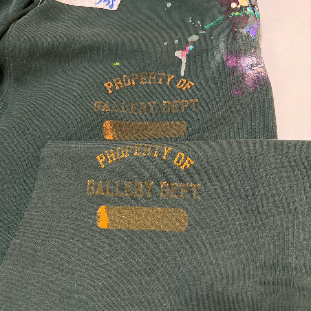 GALLERY DEPT. GD PROPERTY OF SWEATPANTS splashed ink, washed and distressed sweatpants, dark green S-XL, heavy wash and distressed, handmade acrylic splashed ink graffiti, perfect top restoration